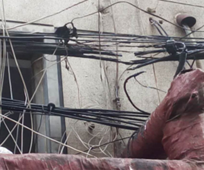 1729150351898139.jpg 995.jpg